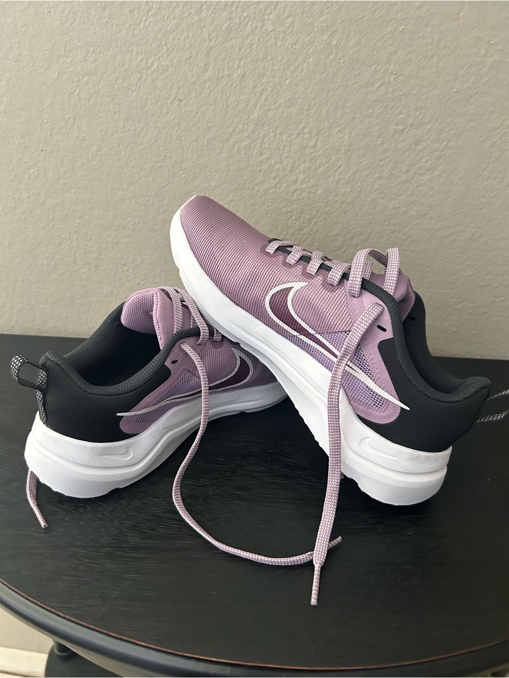 Nike Women's Lavender Lace-Up Running Sneakers - Picture 6 of 9